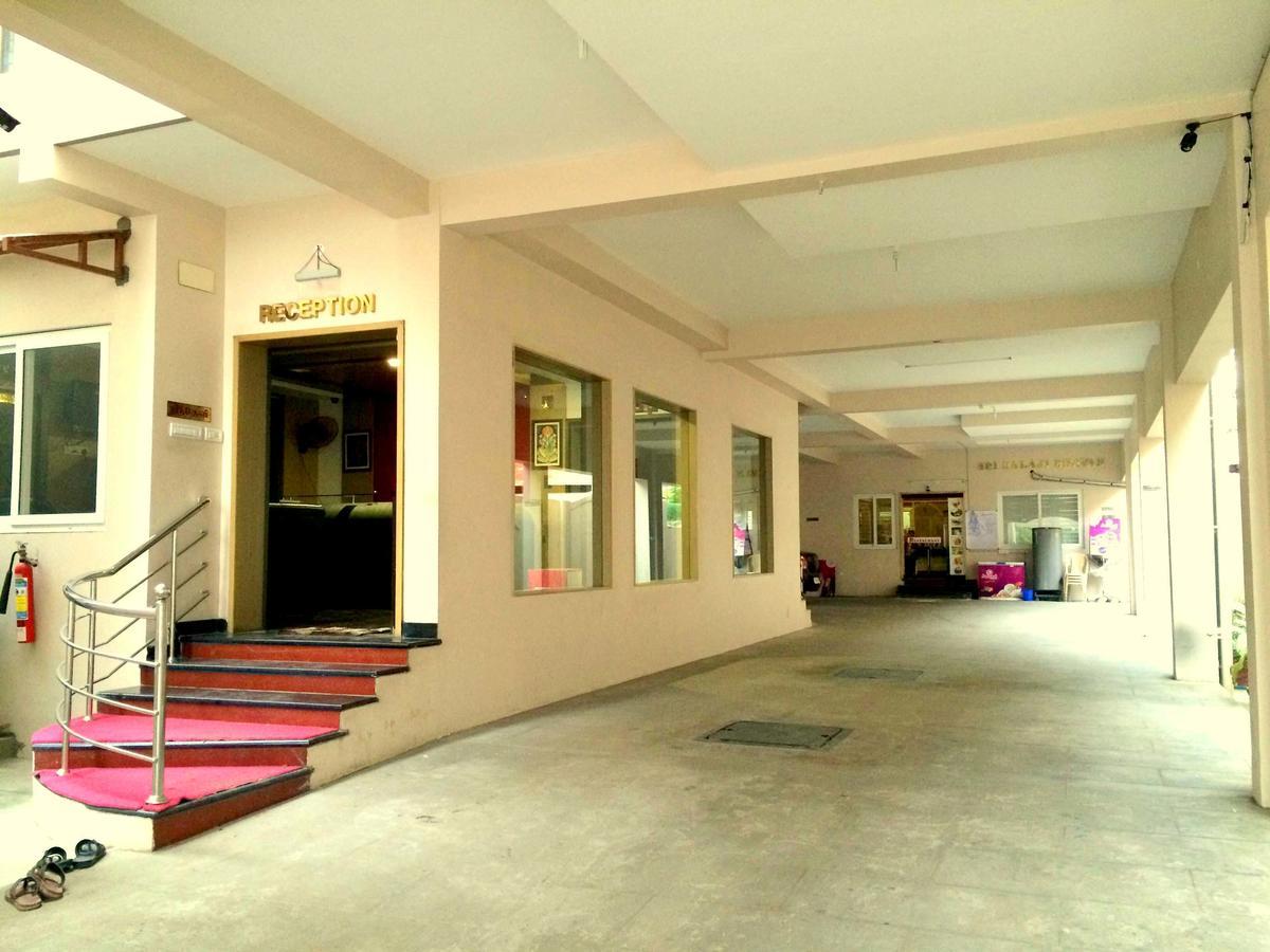 Hotel Sri Hayagriva Tiruchirappalli Exterior photo