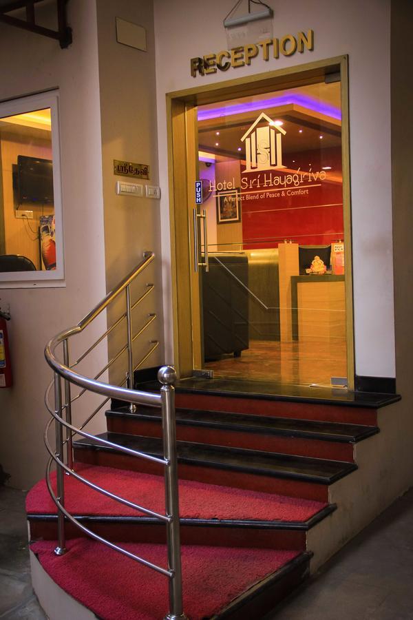 Hotel Sri Hayagriva Tiruchirappalli Exterior photo