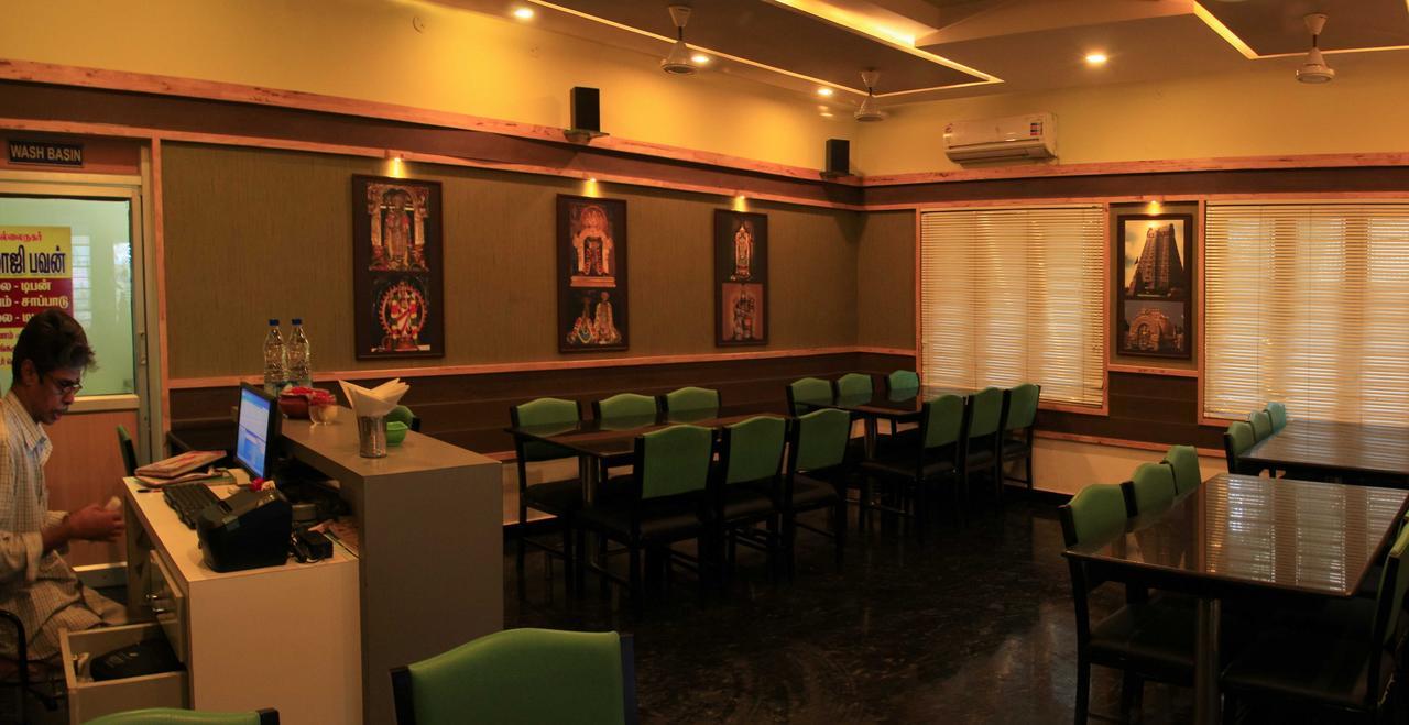 Hotel Sri Hayagriva Tiruchirappalli Exterior photo